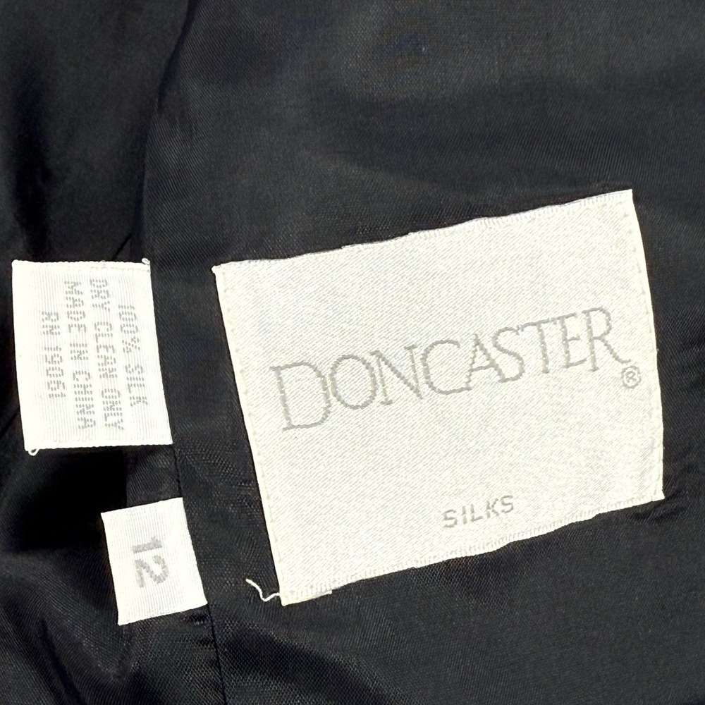 Vintage Doncaster Women's 12 Silk‎ Cropped Blazer 2 Button Brocade Jacket Celtic - Picture 3 of 13